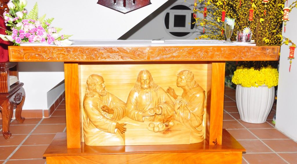 Tượng Công Giáo